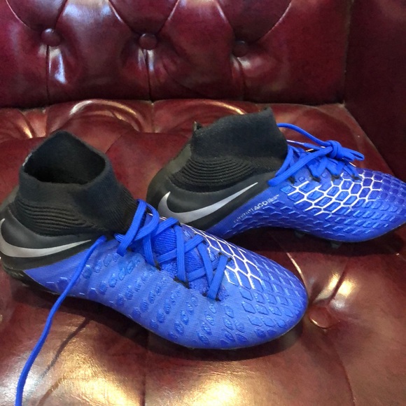 hypervenom flyknit